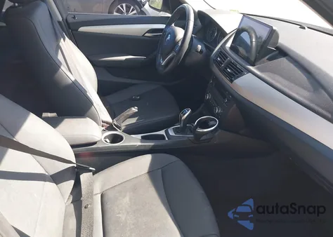 2015 BMW X1 Sdrive28I из США, поврежденный, VIN WBAVM1C55FVZ93656